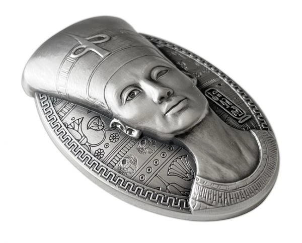 Busta Nefertiti v 3D, 3 oz stříbra